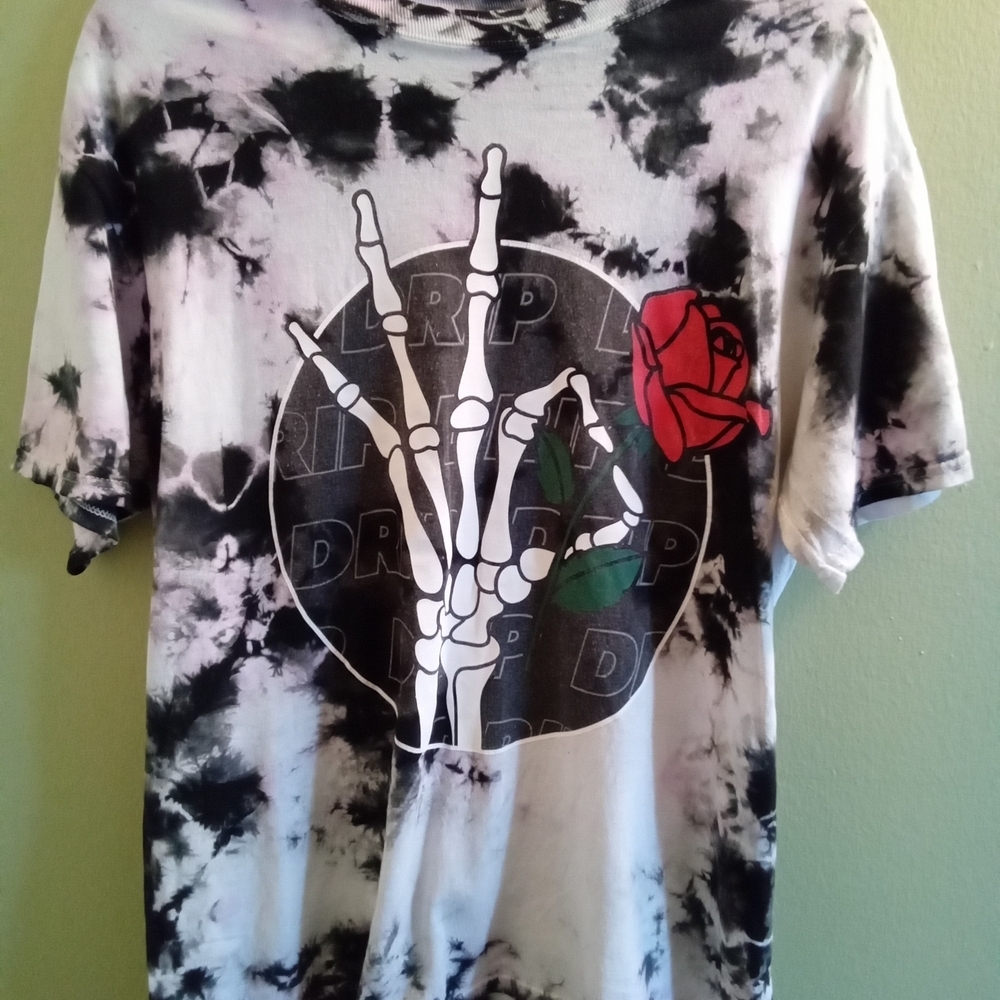Mens M Vibes DRIP Monochrome Tie-Dye Tee Red Rose Lightwt Relaxed Vintage Graphi